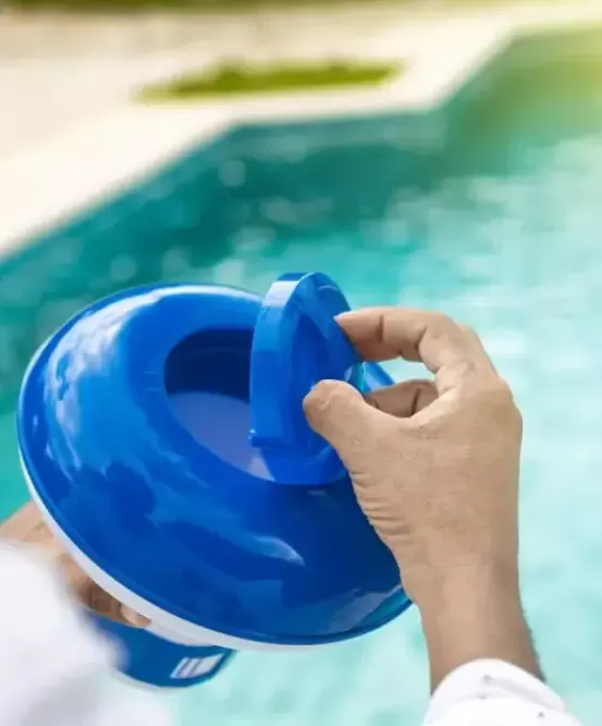 quimico-ph-piscina